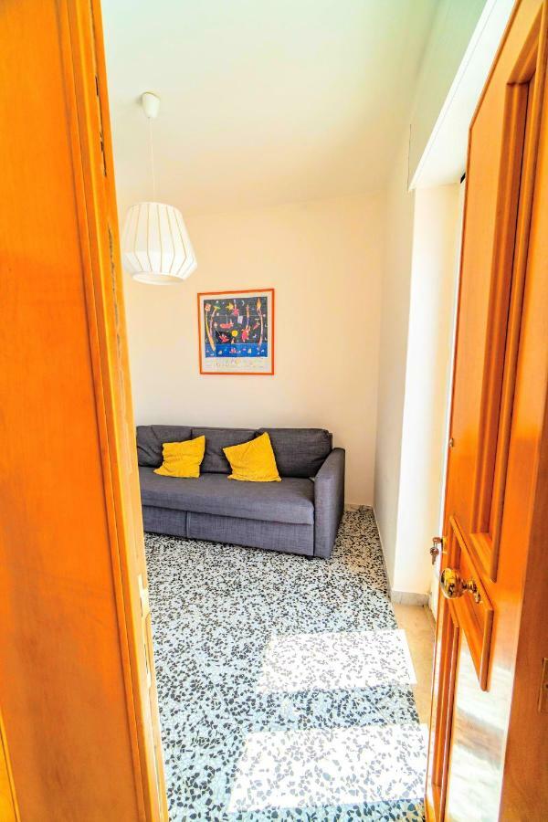 Suite Rotari - Affitti Brevi Italia Монте-Сант'Анджело Экстерьер фото